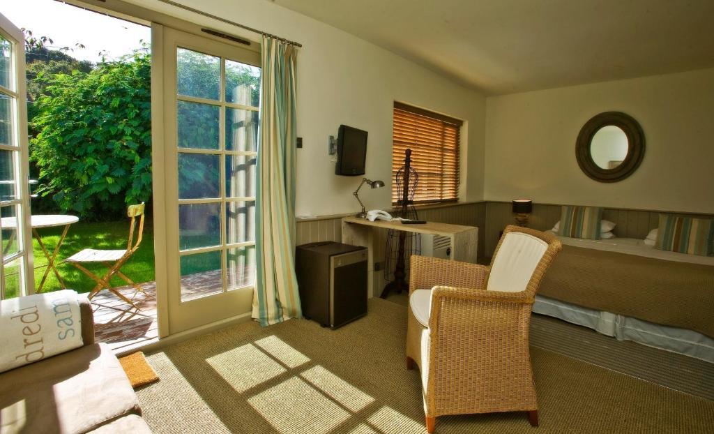 Hotel Fleur Du Jardin Kings Mills Esterno foto